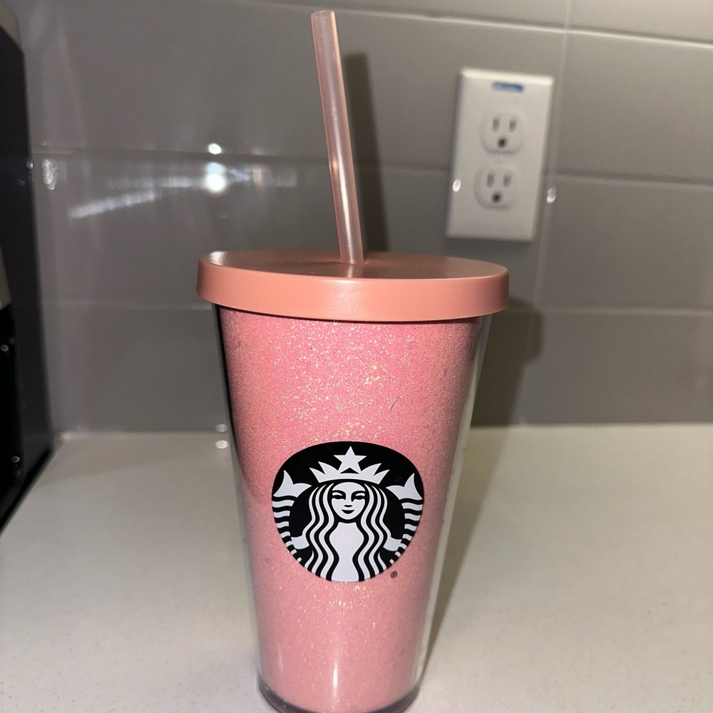 Grande reuseable Starbucks tumbler